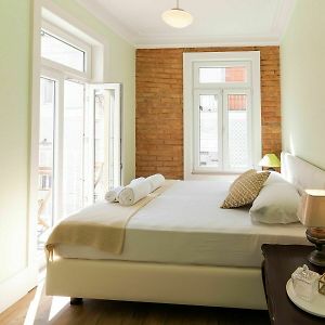 1898 Home & Suites