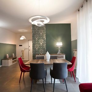 Appartement à 3 Chambres à Coucher
