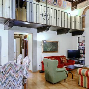 Corno Florentine Apartment By 360Rentals