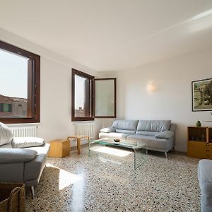 Ve.N.I.Ce Cera Casa Margherita