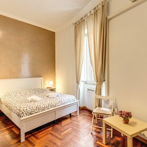 Appartement à 3 Chambres à Coucher