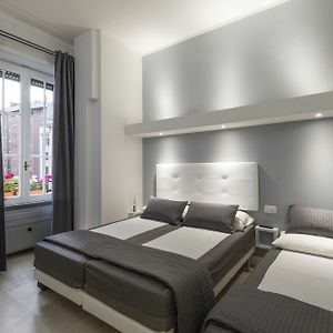 Vaticanspace Rooms