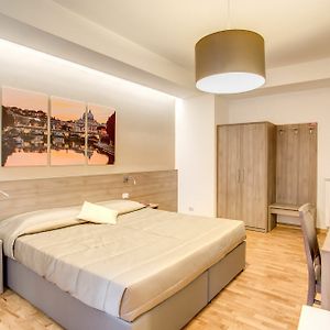 Chambre Standarde Triple