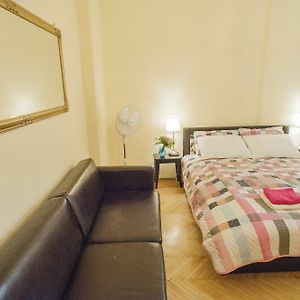 Studio Duplex Lit Queen-Size