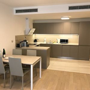 Appartement de Luxe à 1 Chambre à Coucher