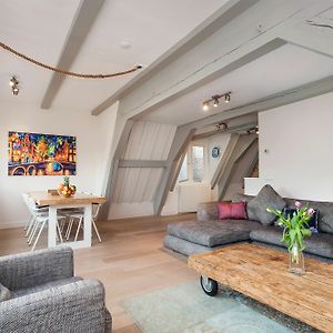 Appartement à 3 Chambres à Coucher