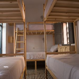 Dormitory Room Mixed