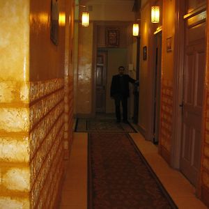 Alexander Hotel