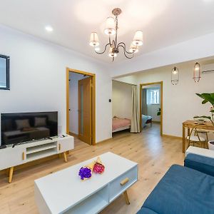 Appartement à 3 Chambres à Coucher