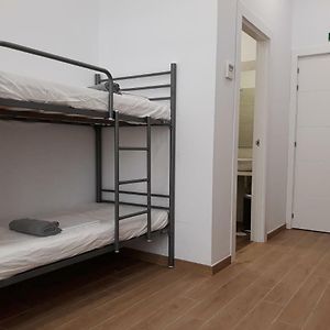 Dormitory Room Mixed
