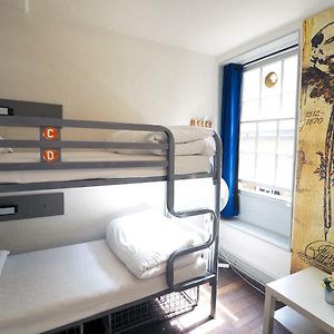 Chambre Juste Pour Femmes Dortoir