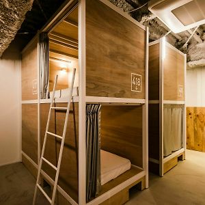 Dormitory Room Mixed