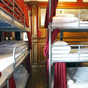 Dormitory Room Mixed
