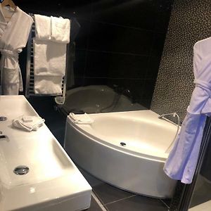 Suite Lit Queen-Size