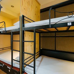 Dormitory Room Mixed