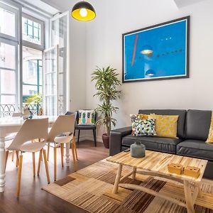 Appartement à 3 Chambres à Coucher