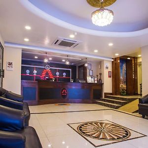 Oyo 43929 Adak Hotel