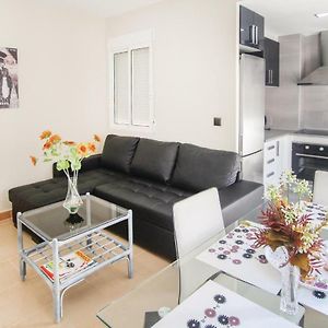 Appartement à 3 Chambres à Coucher