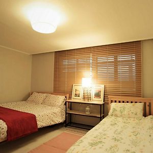 Appartement à 3 Chambres à Coucher