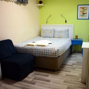 Chambre Budgétée au Sous-Sol