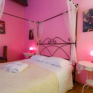 Juliette House Rooms