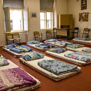 Chambre Juste Pour Femmes Dortoir