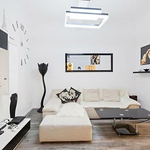 Carpe Diem Arno Apartment
