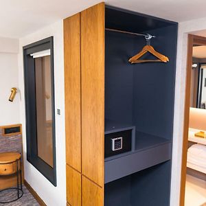 Chambre Familiale Communicante