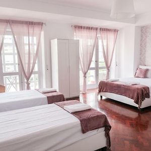 4U Lisbon Suites&Guesthouse VII Airport