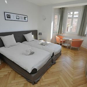 Appartement à 2 Chambres à Coucher