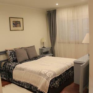 Appartement de Luxe à 2 Chambres à Coucher