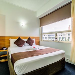 Chambre Lit Queen-Size