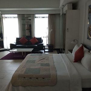 Suite Standarde