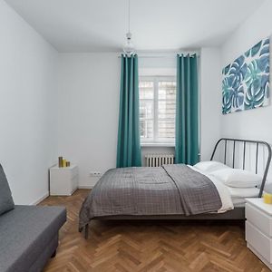 Chill Apartments Brzozowa Old Town