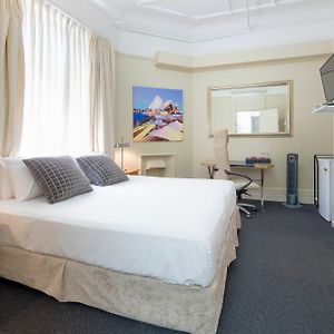 Neutral Bay Lodge