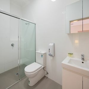 Private Bathroom Single Room