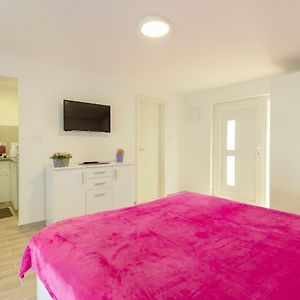 Apartment Hope