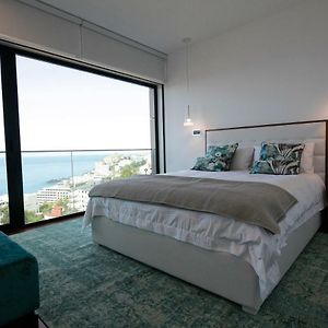 Spacious Luxury Holiday Apartment With A Great View, Funchal, Free Wifi And Parking