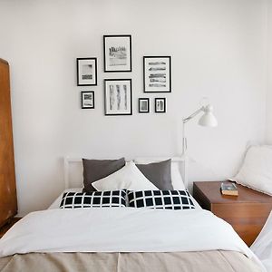 Appartement à 2 Chambres à Coucher
