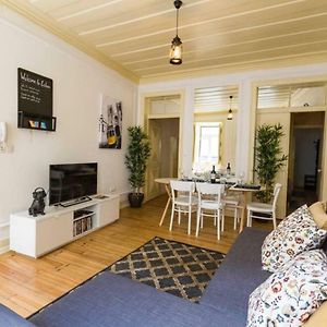 Appartement à 2 Chambres à Coucher