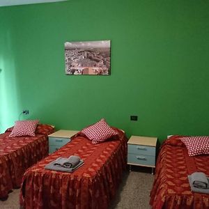 Chambre Triple de Base