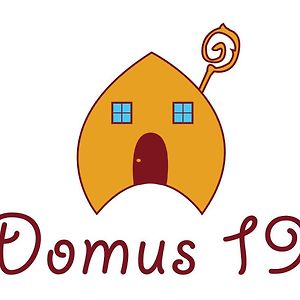 Domus 19