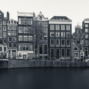 18Th Century Groundfloor Canal House With Patio/Garden