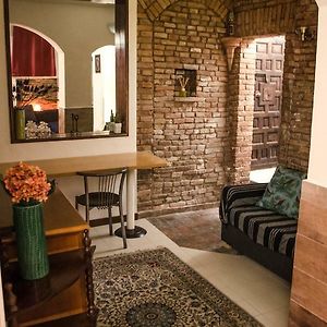 Medieval Central Apartment