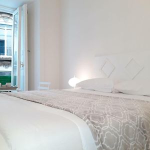 Appartement à 3 Chambres à Coucher