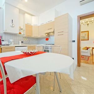 Dolcevita Apartments N 315