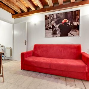 Peggy Guggenheim Venice Apartment