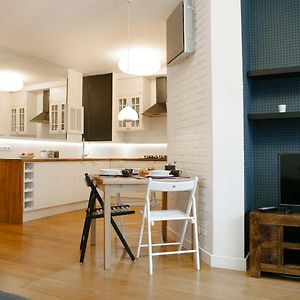 Warsaw Concierge Family Apartment