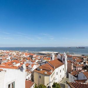 Alfama Loft Studio Loft Apartment W/ River View - By Lu Holidays