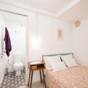 Little Studio For Two-Alfama